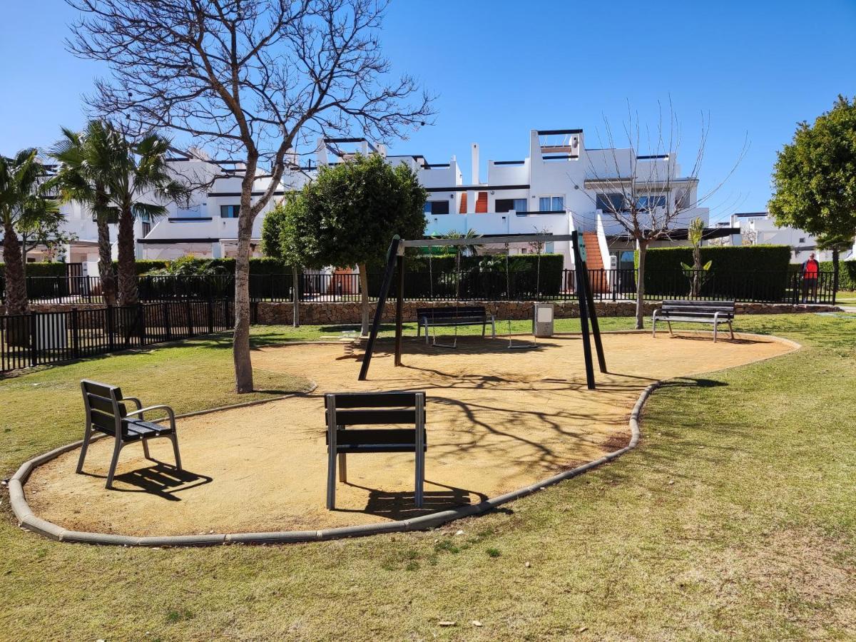 Lovely 3 Bedroom Apartment On Golf Resort アルアマ・デ・ムルシア エクステリア 写真